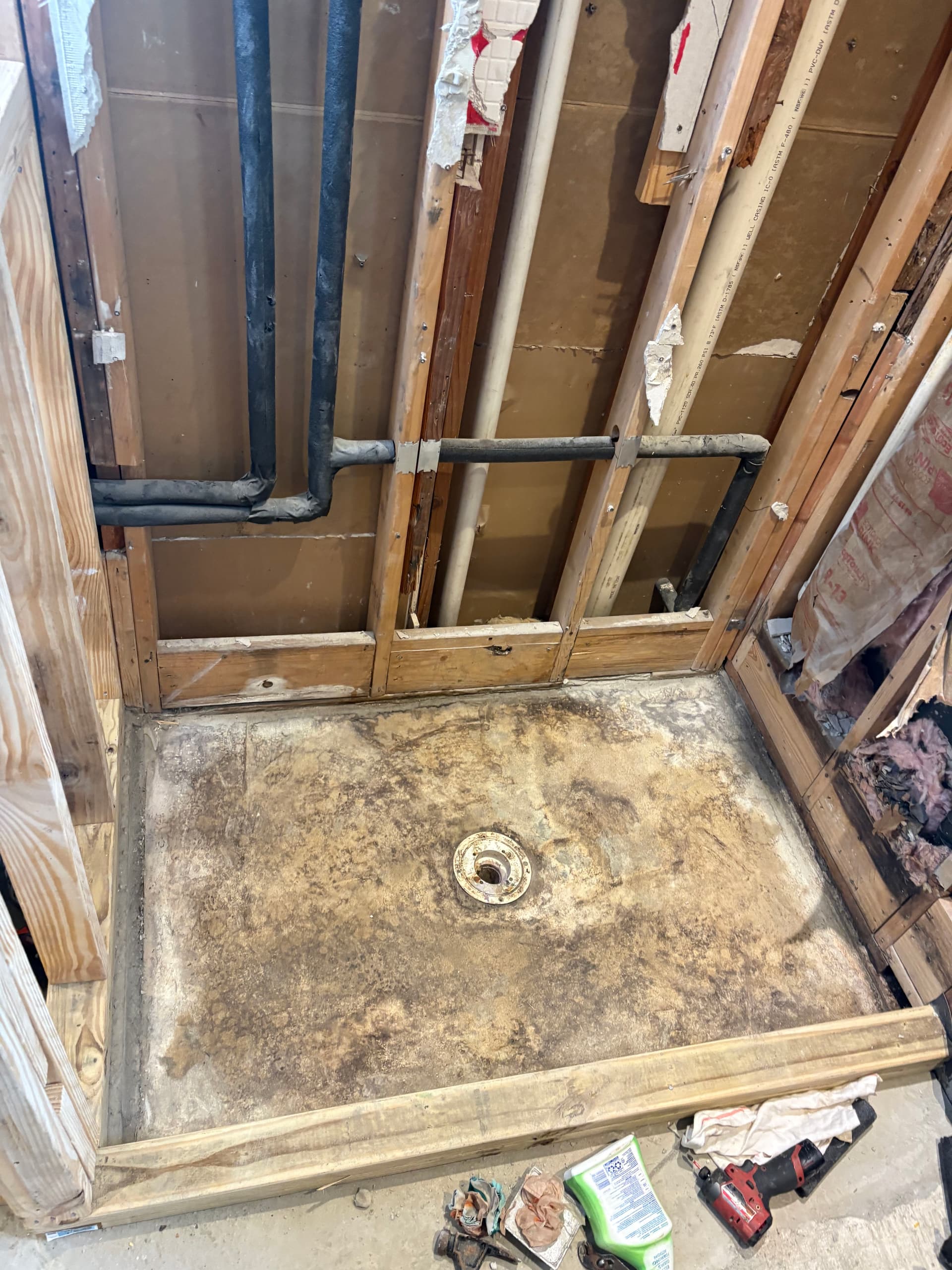 Gallery photos for Bad Shower Pan Fixed Right During Full Bathroom Remodel: Image #1